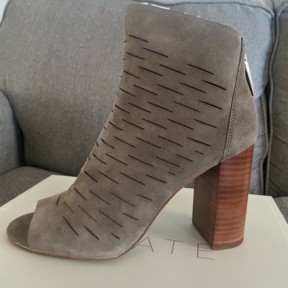 1. State Nordstrom Ankle Peep Toe Gray Suede Booties (Size 7M)